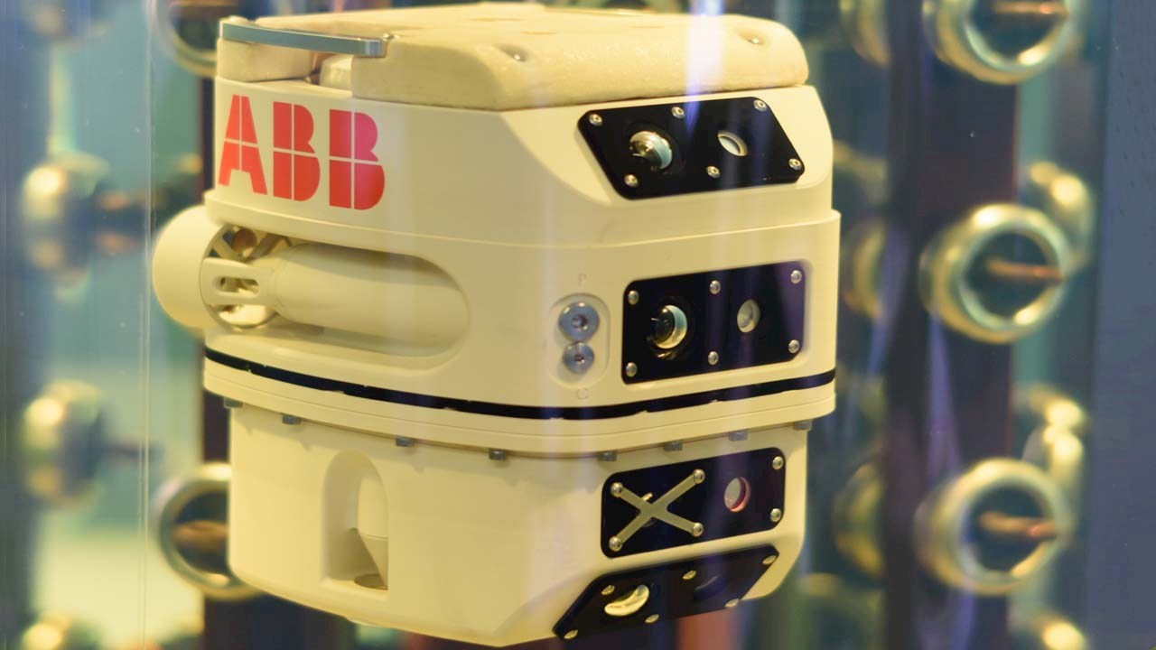 ABB ȫ�����_(t��i)Һ��ʽ׃�����z�y�C(j��)���˔ث@���H����ИI(y��)��(ji��ng)